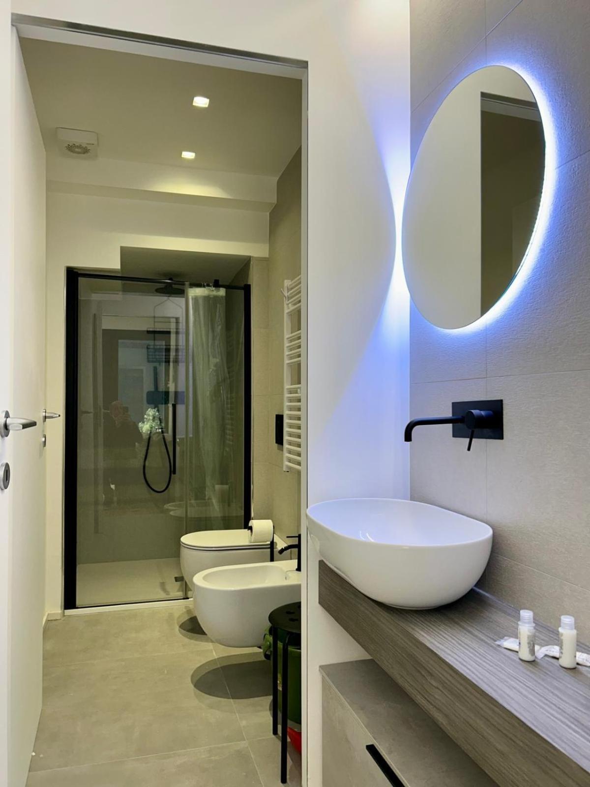 Kibilu Luxury Apt With Terrace, Isola District And Near Garibaldi Station Milan Luaran gambar