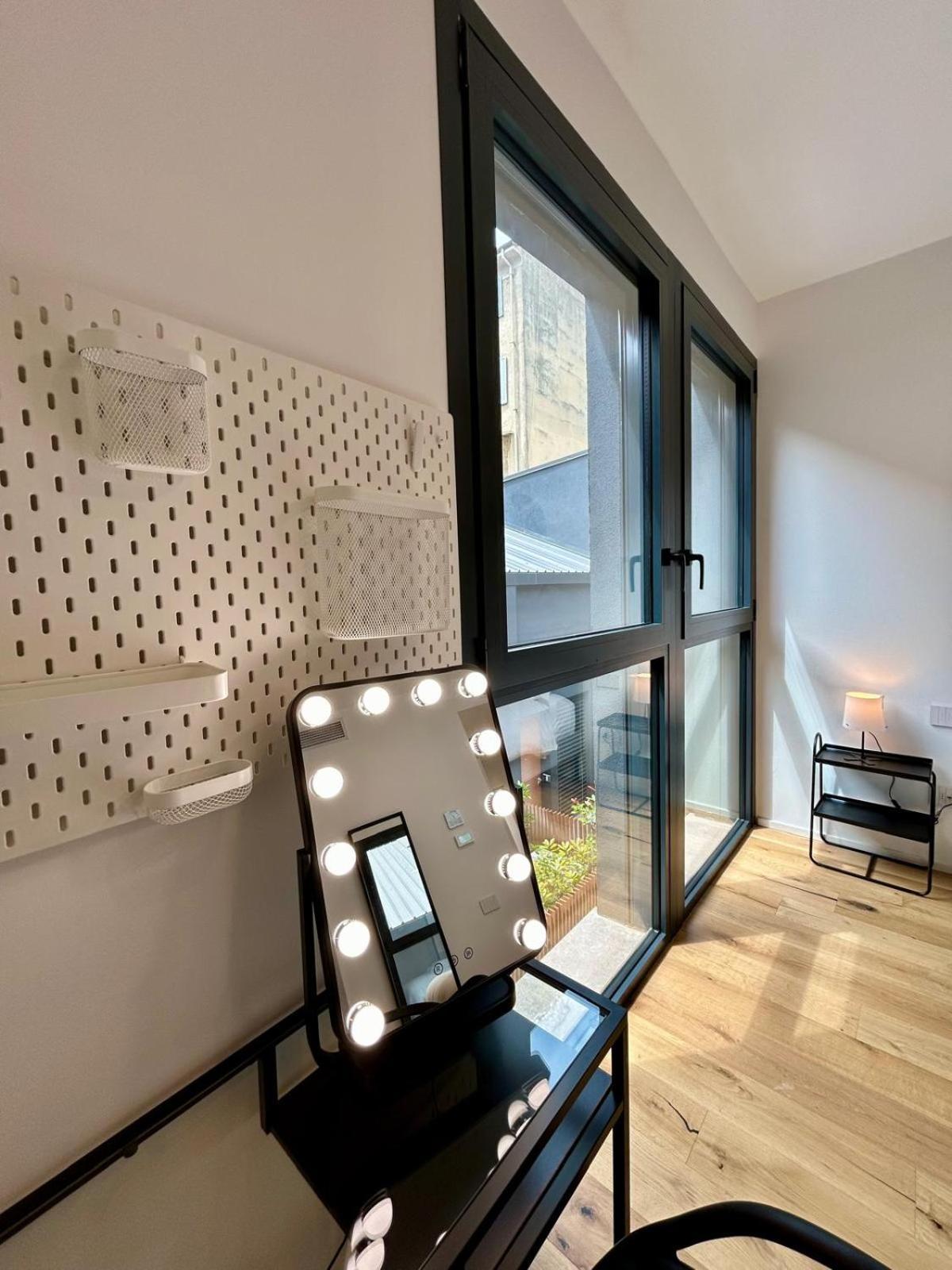 Kibilu Luxury Apt With Terrace, Isola District And Near Garibaldi Station Milan Luaran gambar