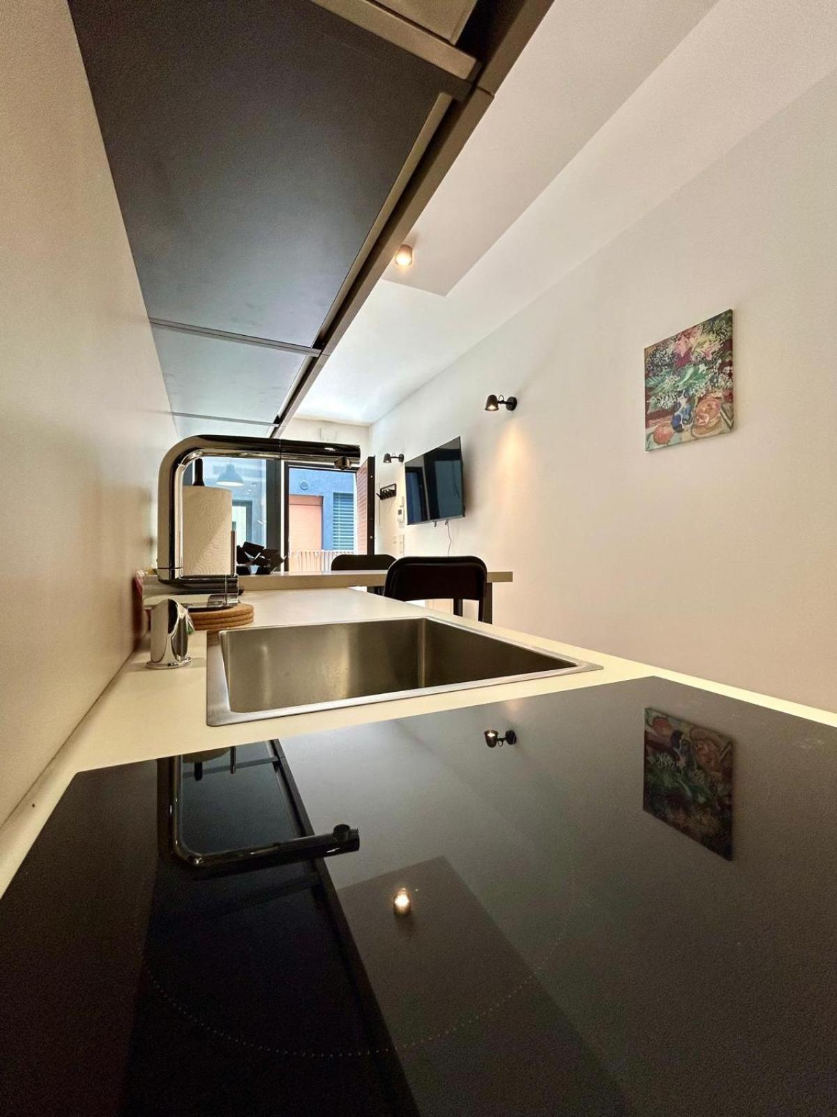 Kibilu Luxury Apt With Terrace, Isola District And Near Garibaldi Station Milan Luaran gambar